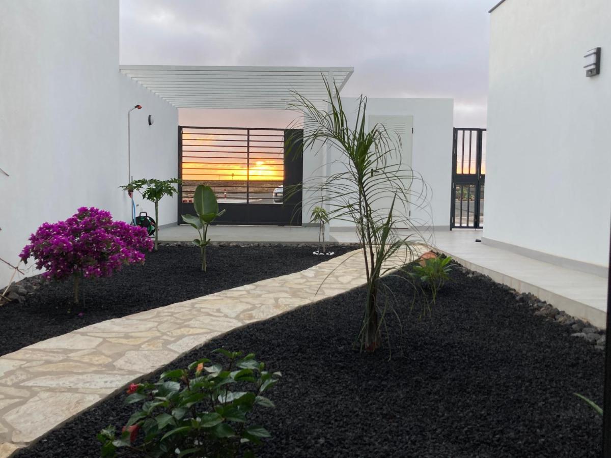 Villa Sol Fuerteventura La Oliva Bagian luar foto